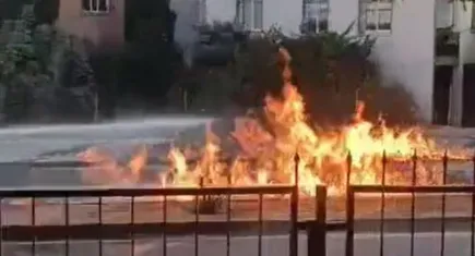 Mersin Tarsus'ta doğal gaz alarmı! Sigara ve çakmak yangına sebep oldu