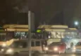 Otomobil sürücüsü ile otobüs şoförü arasında çıkan yol verme tartışması sopalı kavgaya dönüştü