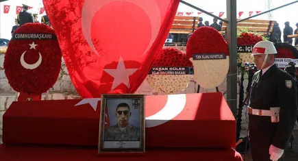 Şehit Piyade Er Eyüp Güner, Gaziantep’te son yolculuğuna uğurlandı