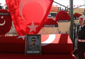 Şehit Piyade Er Eyüp Güner, Gaziantep’te son yolculuğuna uğurlandı