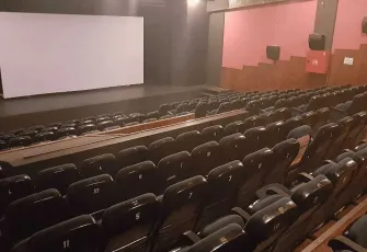 ‘Tanrı Misafiri’ oyunu İzmirli tiyatroseverlerle buluşacak