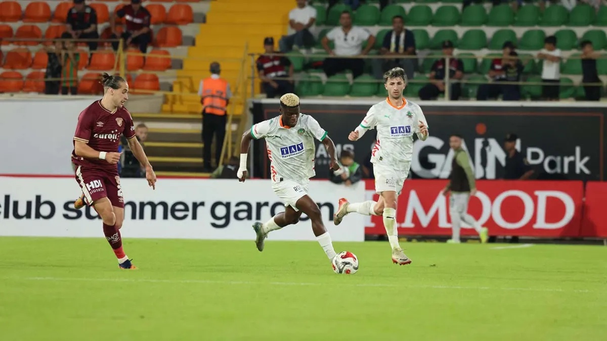 Alanyaspor, Göztepe karşısında tek golle güldü haberinin görseli