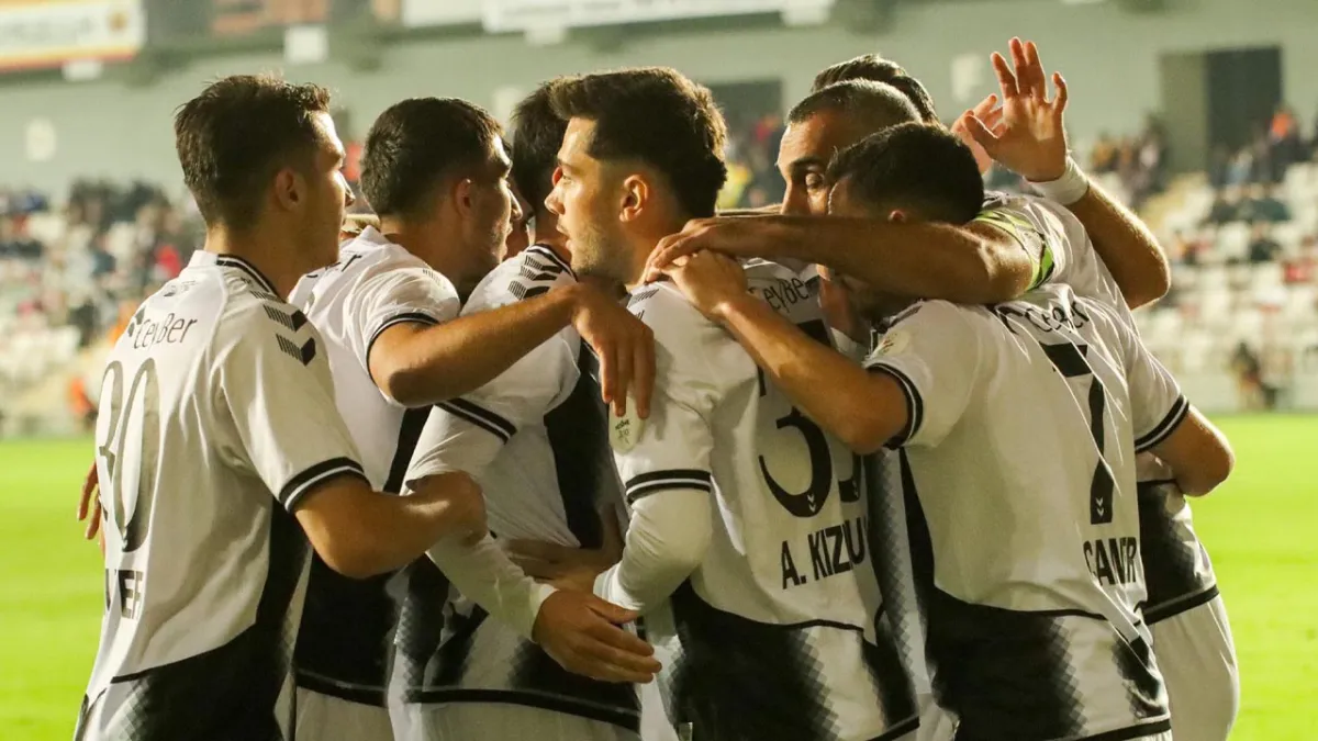 Altay'da yüzler gülüyor haberinin görseli