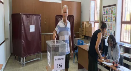 KKTC'de seçim günü: Oy verme işlemi başladı