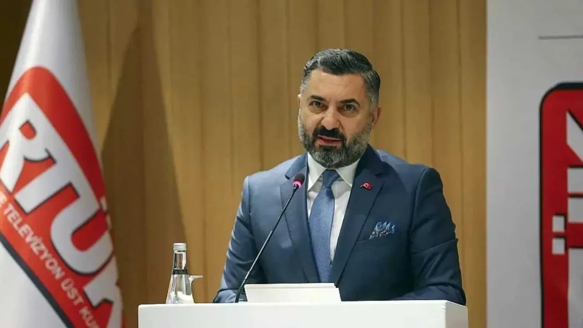 RTÜK Başkanı’ndan sokak röportajlarına tepki haberinin görseli