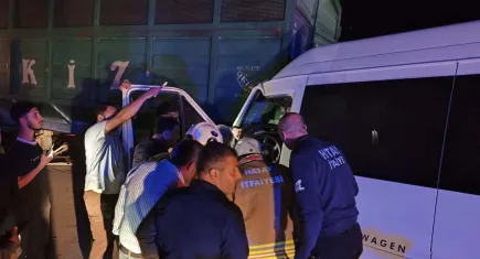 Hatay'da kaza: 14 yaralı