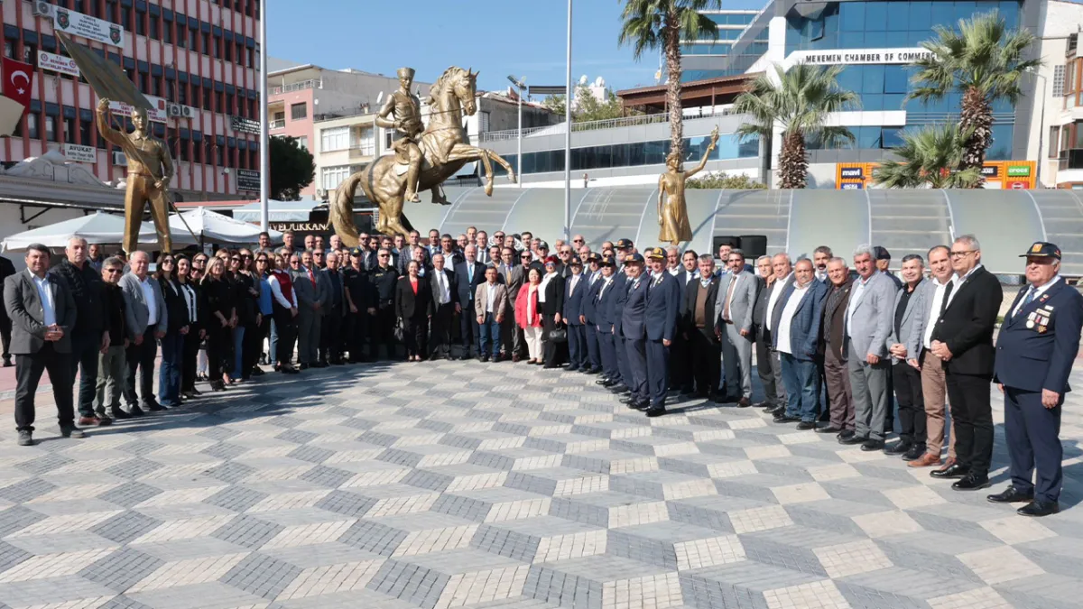 Menemen’de Muhtarlar Günü coşkuyla kutlandı haberinin görseli