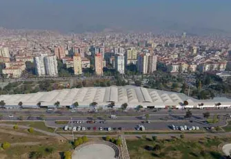 Pazaryeri Esnafından Karşıyaka Belediyesi’ne Sert Tepki: “Tezgâhlarımızı Satamazsınız”