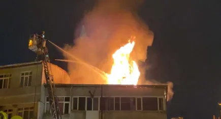 Sevgilisinin iş yerine alınmadığı için iş yerini kundaklama şüphesi!