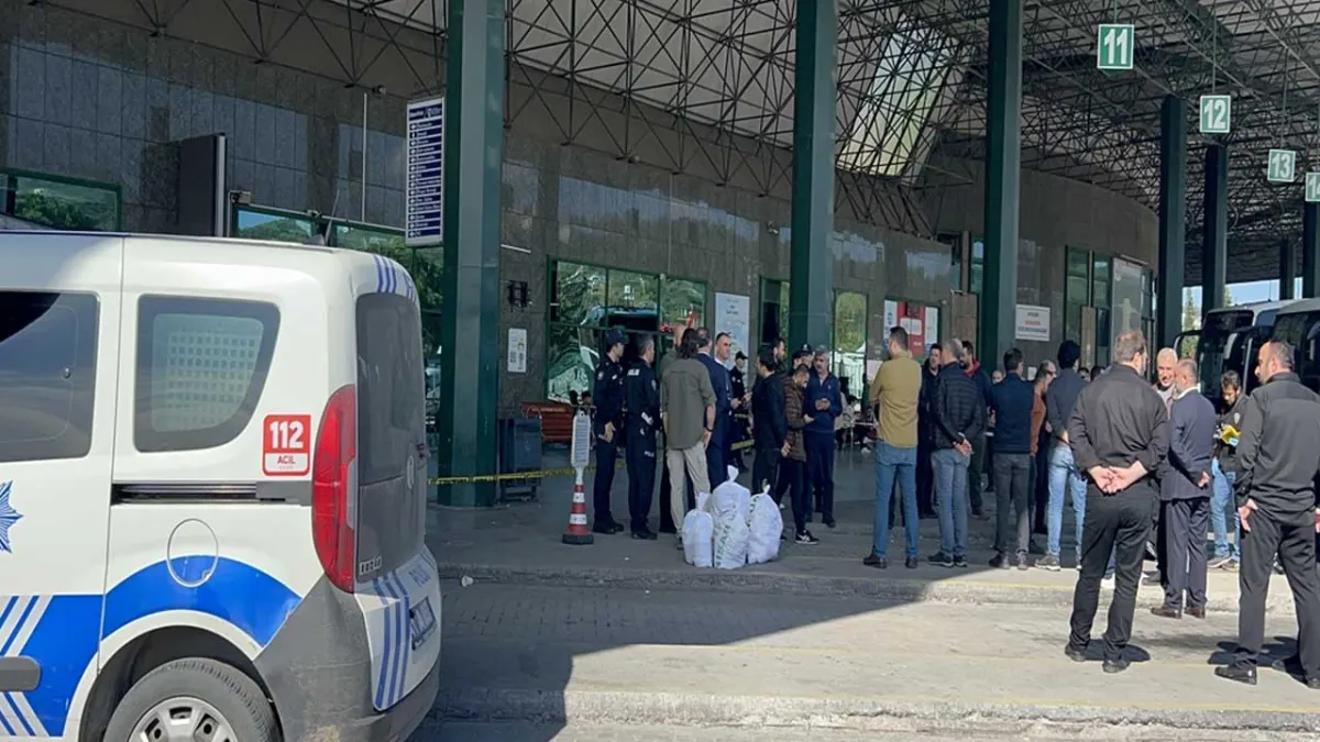 Uzman çavuş otogarda terör estirdi! haberinin görseli