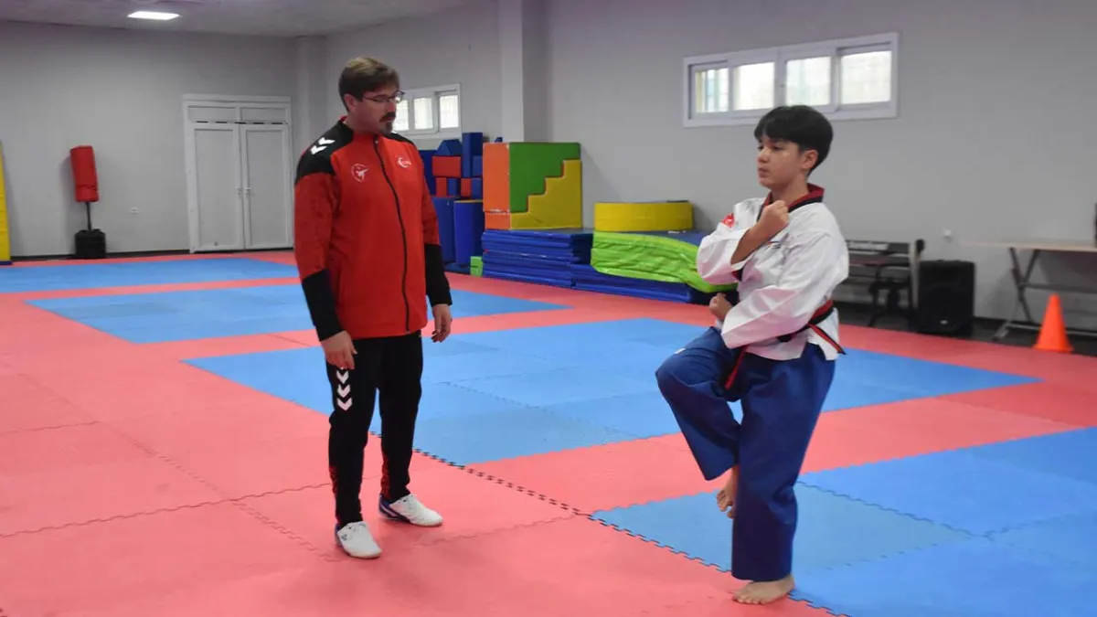 Avrupa şampiyonu Ali Kaan’ın hedefi: Tekvandoda dünya şampiyonluğu haberinin görseli