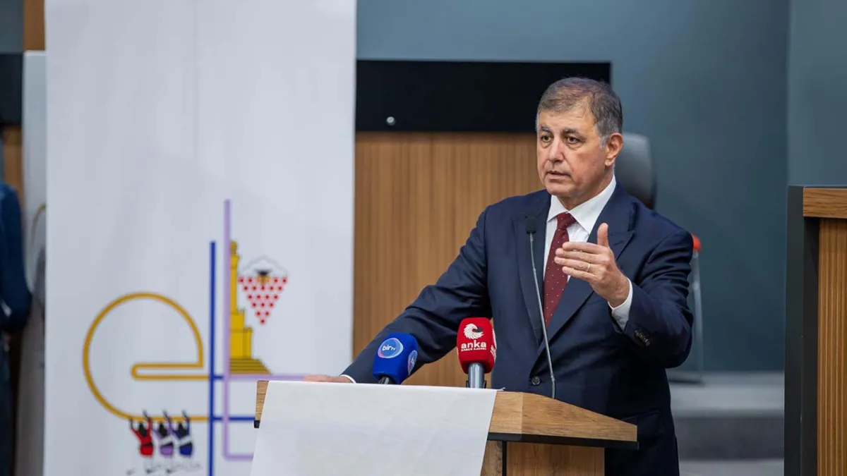 Başkan Tugay'dan birlikte hareket çağrısı haberinin görseli