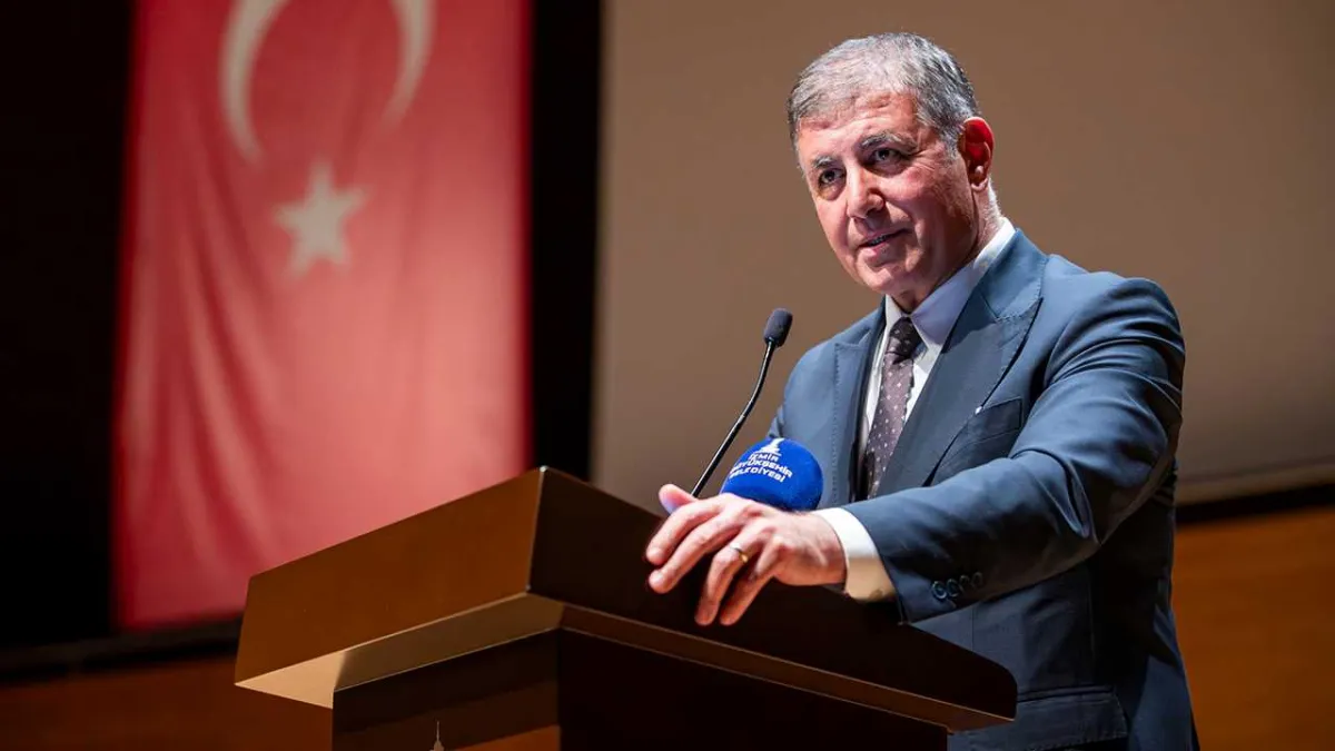 Başkan Tugay’dan Homeros Ödülleri’nde kültür ve sanat vurgusu haberinin görseli