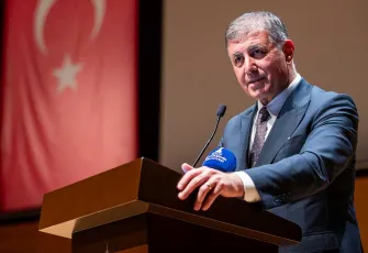 Başkan Tugay’dan Homeros Ödülleri’nde kültür ve sanat vurgusu