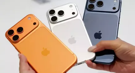 iPhone 17 Pro'da "renk krizi": 107 bin TL'lik cihazın turuncusu pembeye döndü!