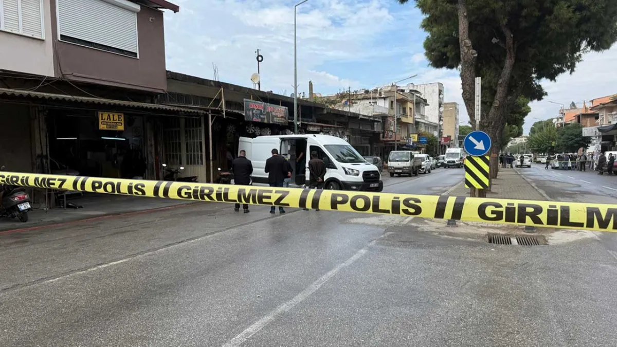 İzmir'de tarlada el bombası bulundu haberinin görseli