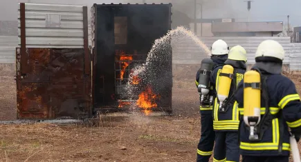 KOSBİ’den Türkiye’de bir ilk: Bölgesel yangın tatbikatı gerçekleştirildi