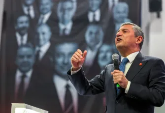 Özgür Özel: Kadın teğmenler hedef alınıyor