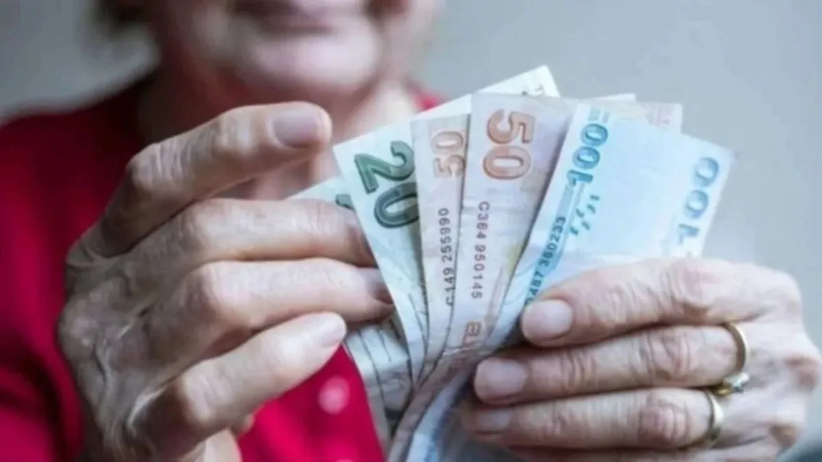 Tüm gözler o veride: Emekli ve memur zammında kritik eşik aşılıyor! Maaşlarda büyük değişim kapıda: formül netleşti haberinin görseli