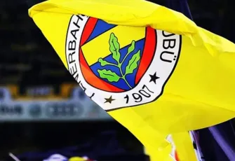 Fenerbahçe’de radikal dönüşüm: Orta sahanın lideri kulübeye hapsoldu! İşte nedeni..