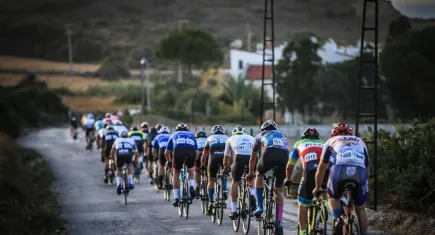Gran Fondo Çeşme 2025: Pedallar dokuzuncu kez dostluk için dönüyor