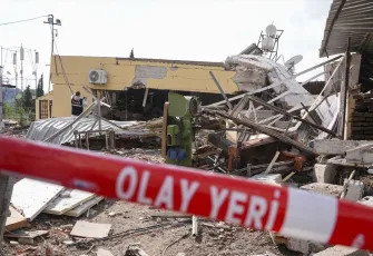 İzmir’de evde patlama: 1 yaralı
