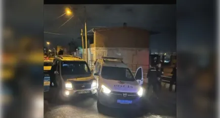 İzmir haber: Karabağlar'da yasaklı madde operasyonu!