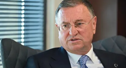 Lütfü Savaş'tan dilekçe: CHP il kongrelerinin iptalini istedi