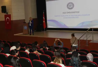 Ege Üniversitesi’nde kariyer planlama semineri