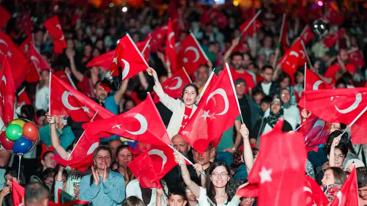 Gaziemir Belediyesi’nden 29 Ekim’e özel dört günlük kutlama programı haberinin görseli