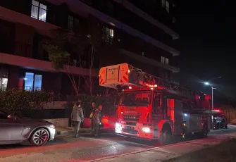İzmir haber: Apartman dairesinde yangın çıktı