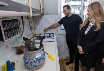 Konak’ta doğal gaz sevinci: Ulubatlı’da ilk doğal gaz ateşi yandı