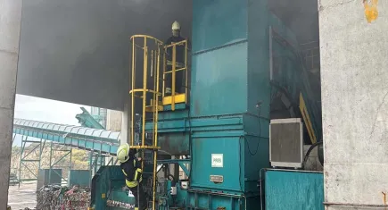 Milas’ta katı atık tesisinde patlama: 3 yaralı