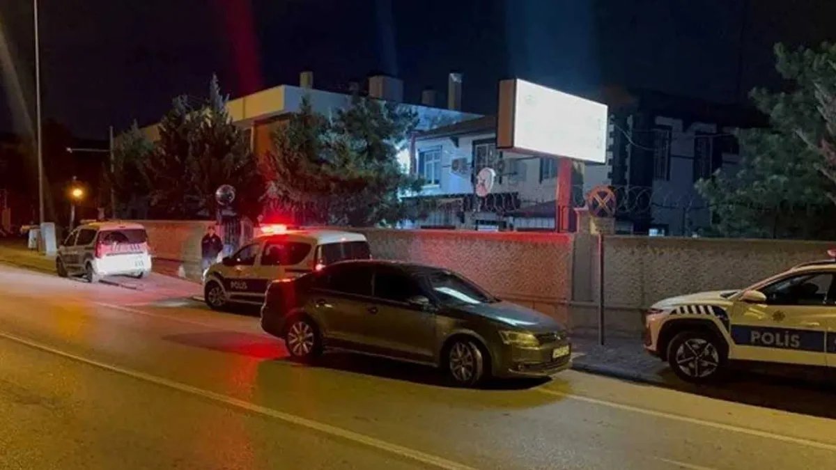 Polis karakolunda cinayet! haberinin görseli