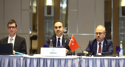 Bakan Kacır: Türk Dünyası, yeni sanayi çağında güçlü bir aktör olacak