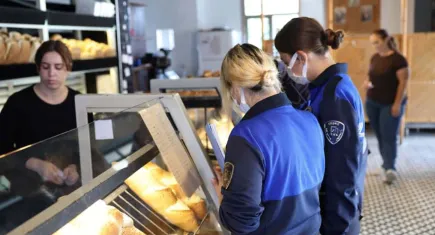 Çeşme’de fırınlara sıkı denetim: 4 işletmeye ceza kesildi