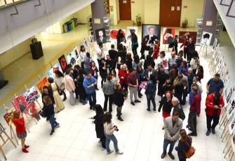 Ege Üniversitesi’nde ‘29 Ekim Cumhuriyet Bayramı Plastik Sanatlar Grup Sergisi’ açıldı