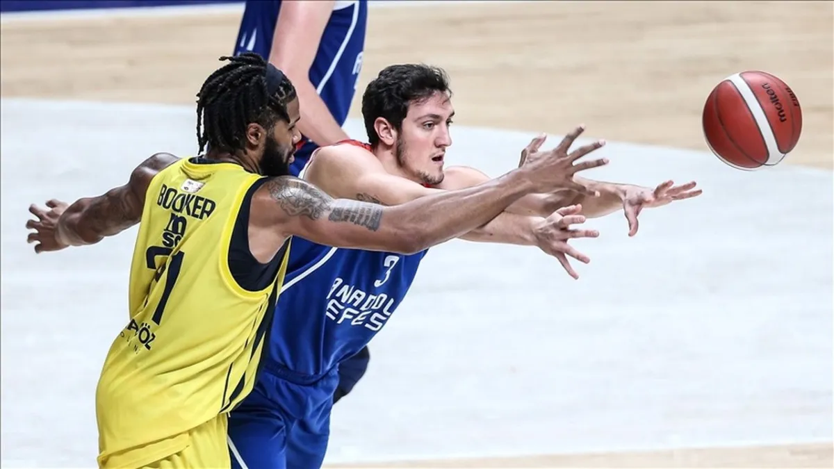 Fenerbahçe Beko Derbide Anadolu Efes’i Devirdi: 79-69 haberinin görseli