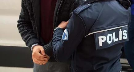 İzmir haber: Eski eşini bıçaklayan şüpheli yakalandı