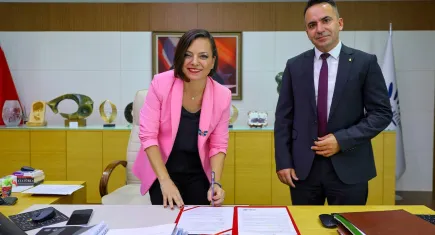 Karabağlar Belediyesi işçilerine rekor promosyon