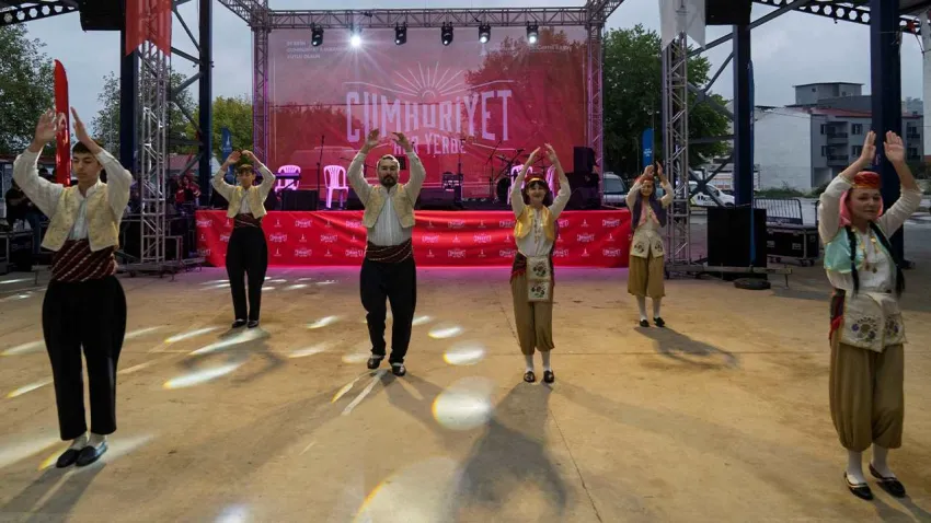 kıraz 
