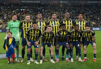 Yapay zeka açıkladı! Fenerbahçe'nin Stuttgart zaferi sonrası son 16 ihtimali şok etti: İşte o kritik yüzde