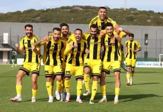 Aliağa FK zirveye yükseliyor: Yeni Mersin İdmanyurdu’nu 3-0 yendi