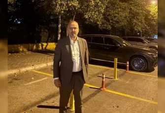 Alsancak’taki park çilesine Yıldız’dan ‘Zihni Sinir Belediyeciliği’ tepkisi