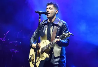 Emir Can İğrek, İzmir’de unutulmaz bir geceye imza atacak