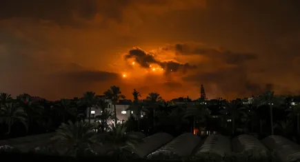 Gazze'de ateşkese rağmen sırlar hattında kan aktı