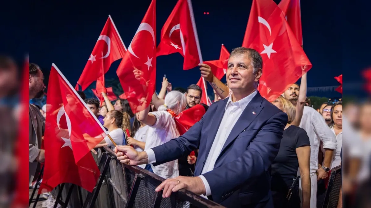 İzmir’de Cumhuriyet Coşkusu 102’nci yılında zirveye çıkacak haberinin görseli