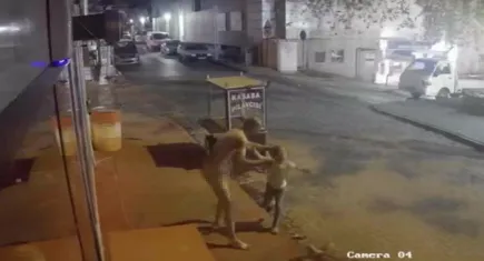 Sokak ortasında dehşet: Eşini öldürüp kızını yaralayan sanığa 2 kez ağırlaştırılmış müebbet!