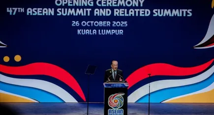 7. ASEAN Zirvesi başladı: Ev sahibi Malezya!