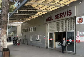 Aydın Atatürk Devlet Hastanesi'nde gıda zehirlenmesi: 60 personel acil servise başvurdu